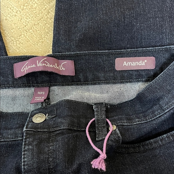 Gloria Vanderbilt Amanda Women's Dark Blue Jeans size 14PS - Picture 3 of 3
